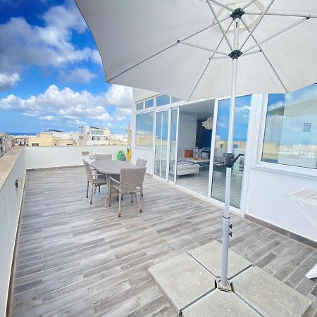 Penthouse "Maltese Scent" Apartment Mellieħa Екстериор снимка