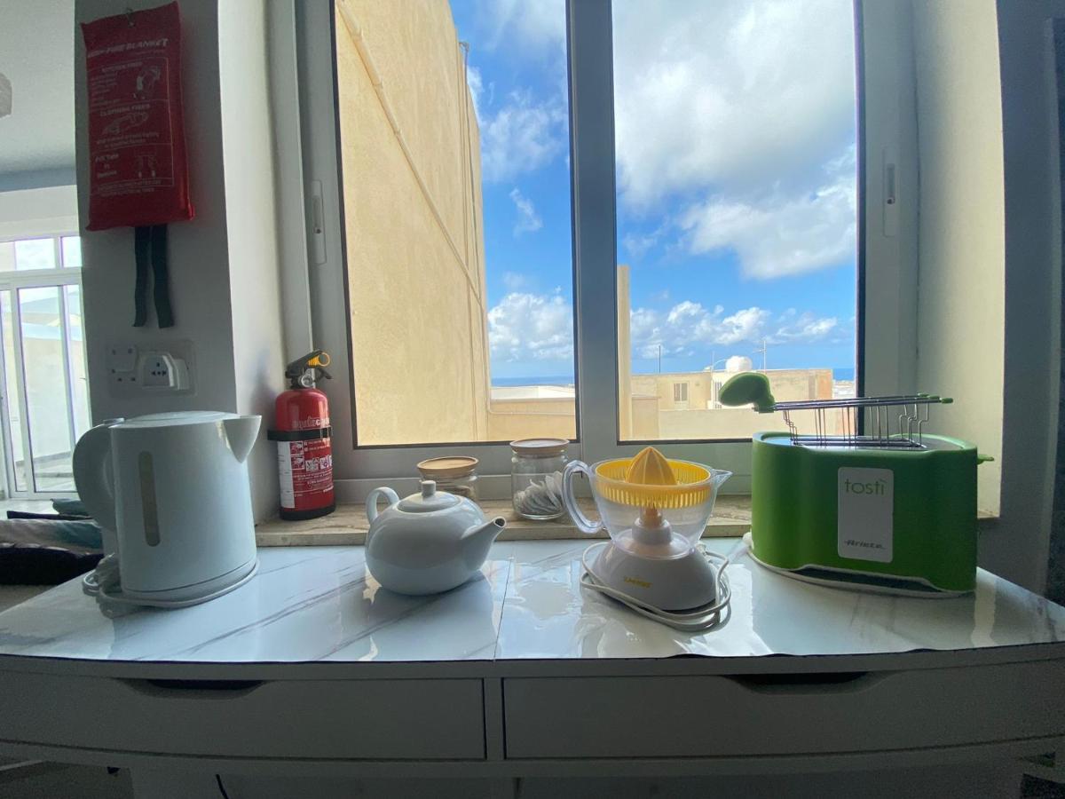 Penthouse "Maltese Scent" Apartment Mellieħa Екстериор снимка